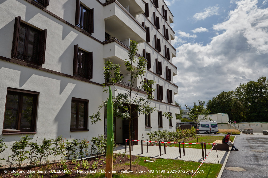 25.07.2023 - Rundgang im Alexisquartier in Neuperlach